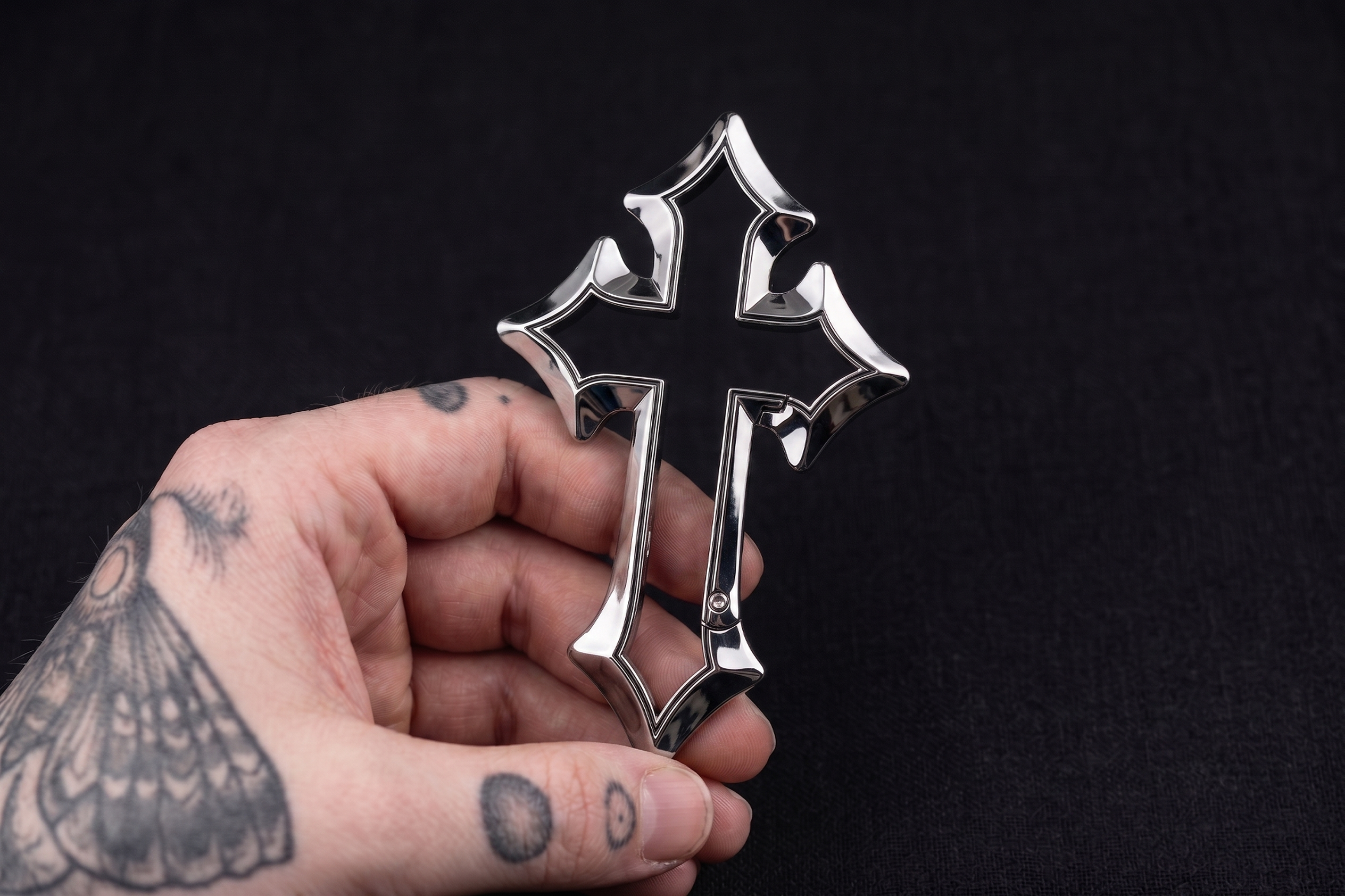 Gothic Cross Carabiner Keychain