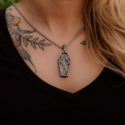 Coffin Lovers Skeleton Pendant Necklace
