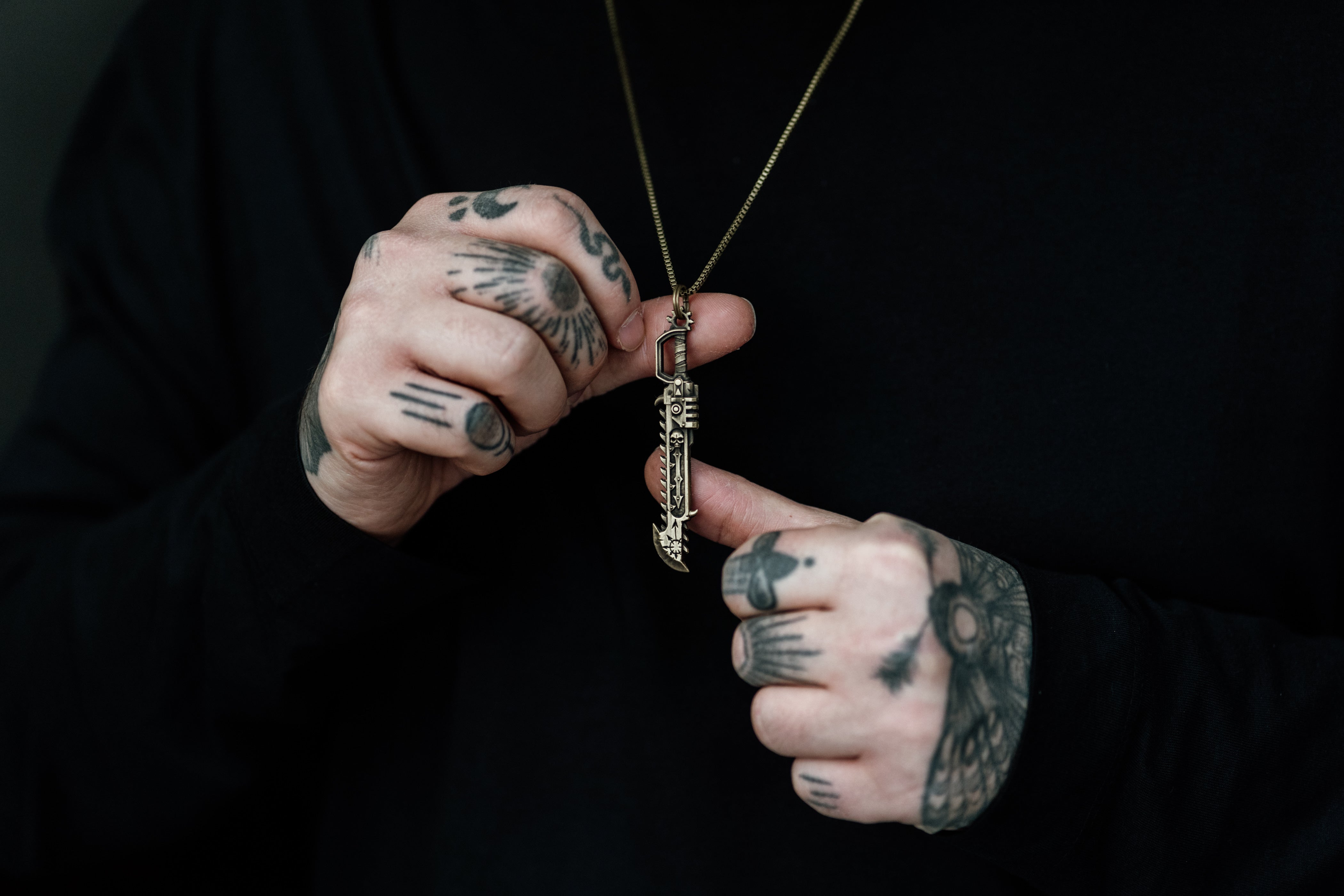 Warhammer40K Heretic Chainsword Pendant Necklace