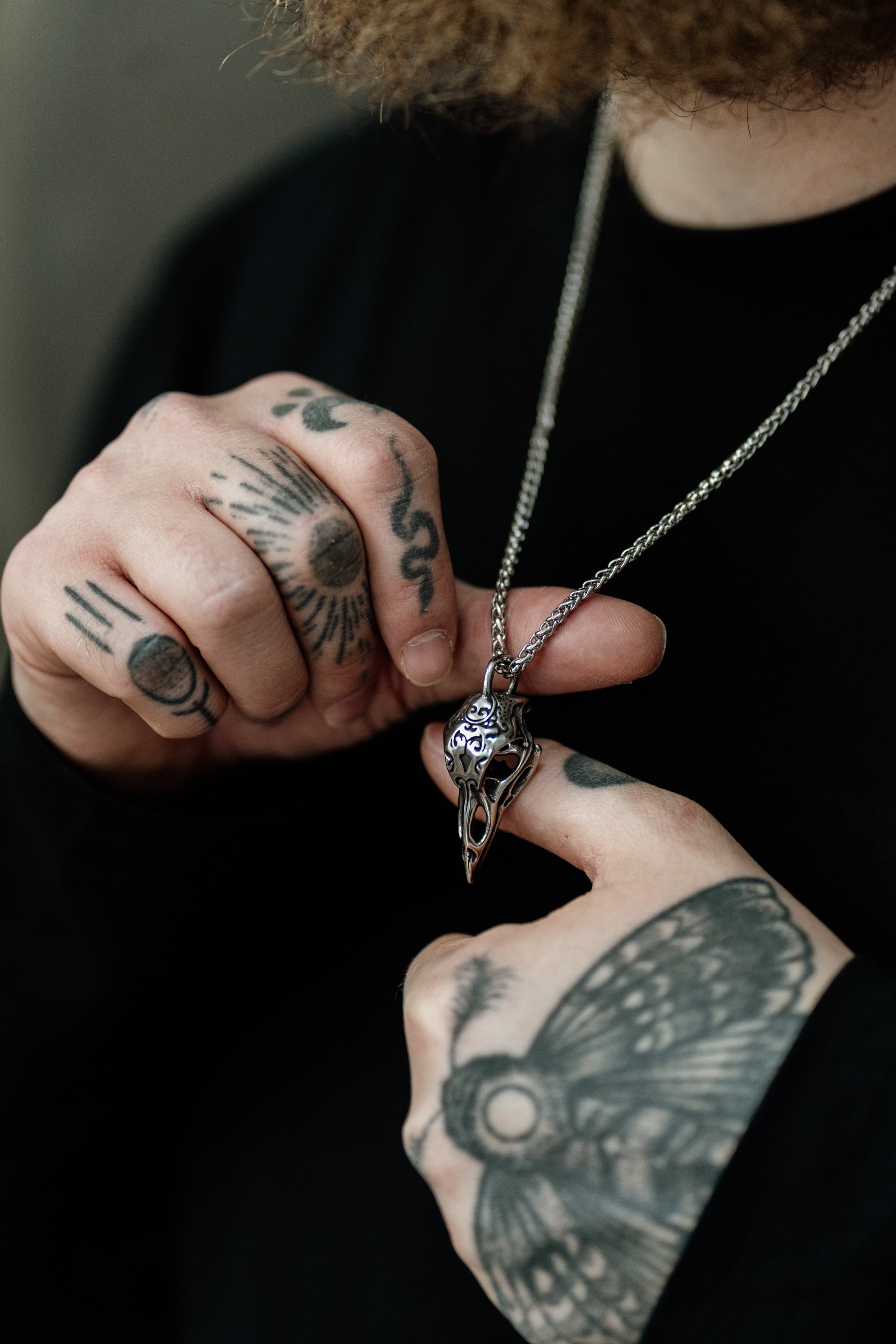 Raven Skull Pendant Necklace