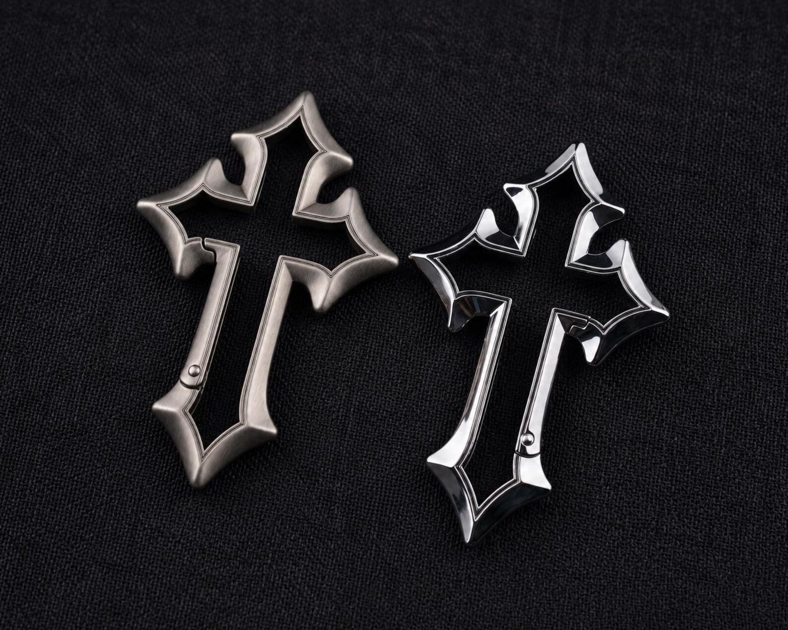 Gothic Cross Carabiner Keychain